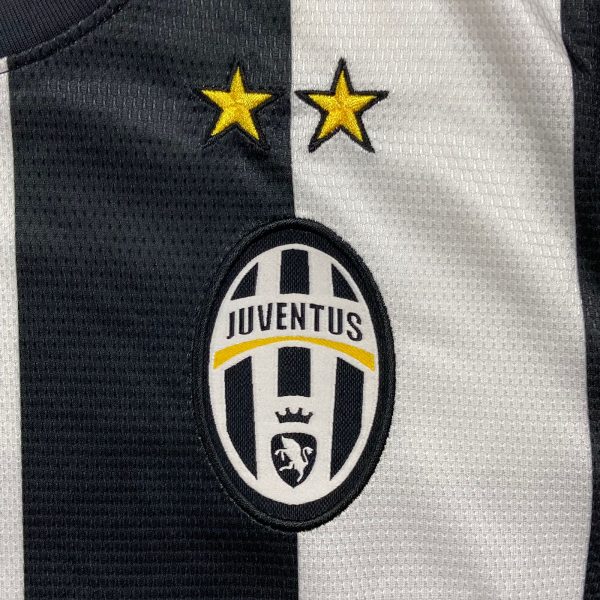 CLASSICSOCCERSHIRT.COM 2012 13 Juventus Home BNWT S 479331 105 Nike 3