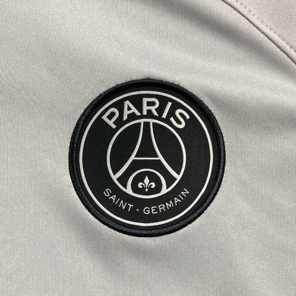 CLASSICSOCCERSHIRT.COM 2022 23 Paris Saint Germain Nike DJ7682 080 (1)